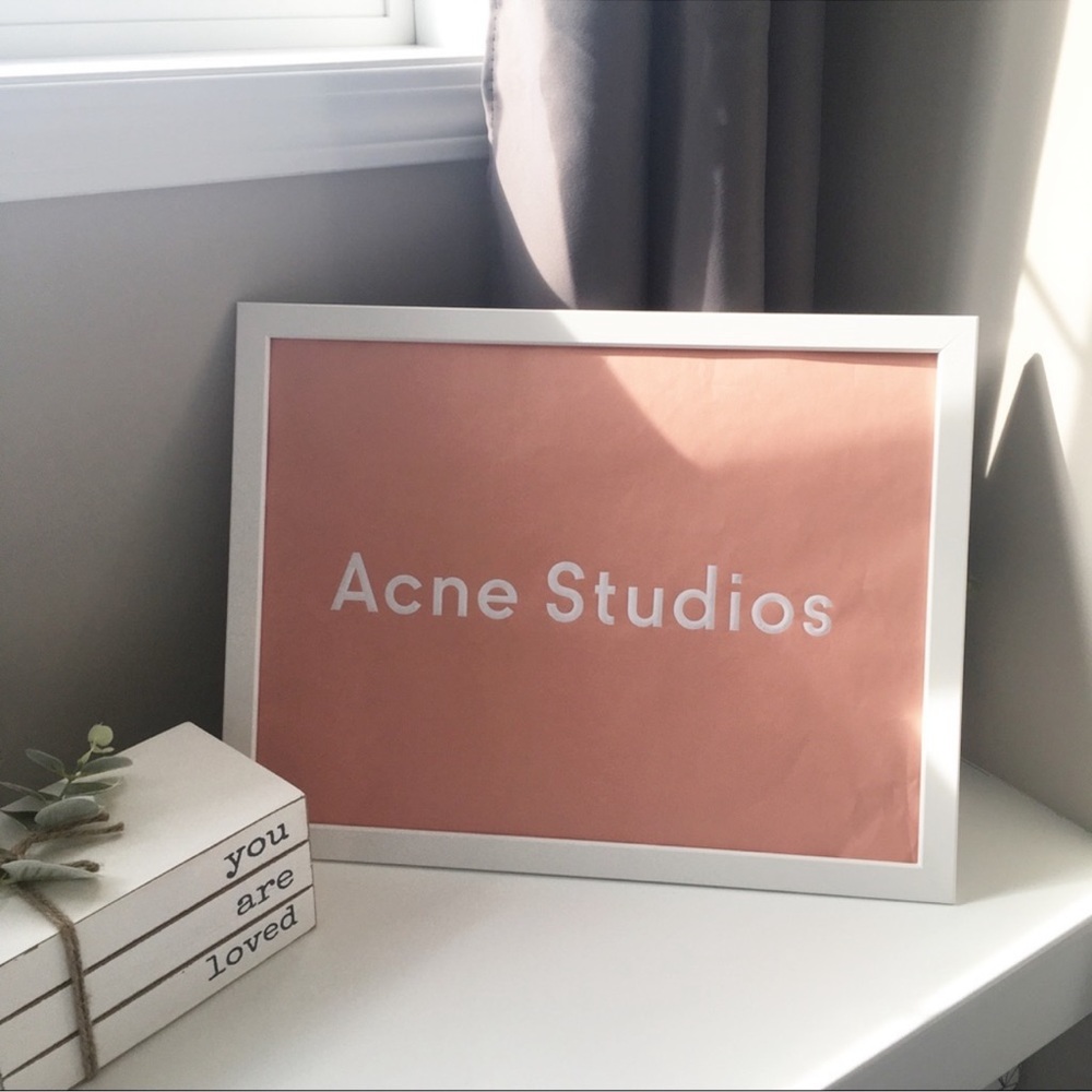 Acne Studios logo decor